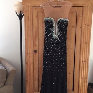 Prom Formal Dress Black w/ Studs Jovani Stunning! Size 2